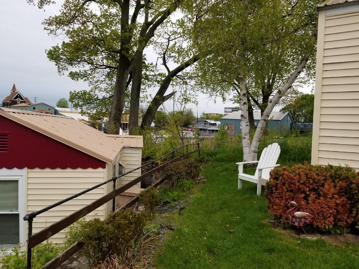 Hills Motor Court & Marina Motel Alexandria Bay Kültér fotó