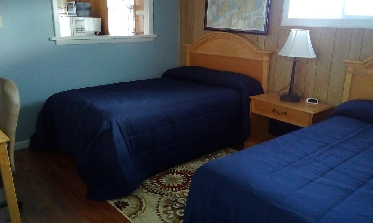 Hills Motor Court & Marina Motel Alexandria Bay Kültér fotó