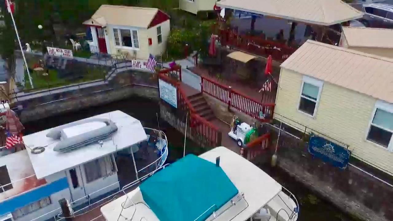 Hills Motor Court & Marina Motel Alexandria Bay Kültér fotó